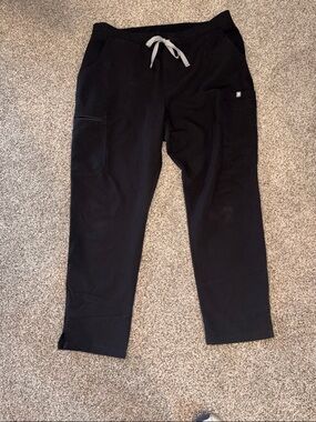 Figs Yola Black Scrubs bottoms with Cargo Pockets